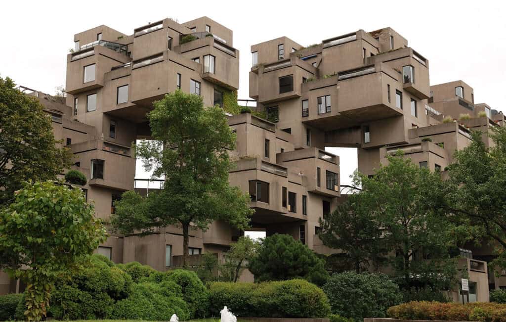 Habitat 67 Montreal clustered forms