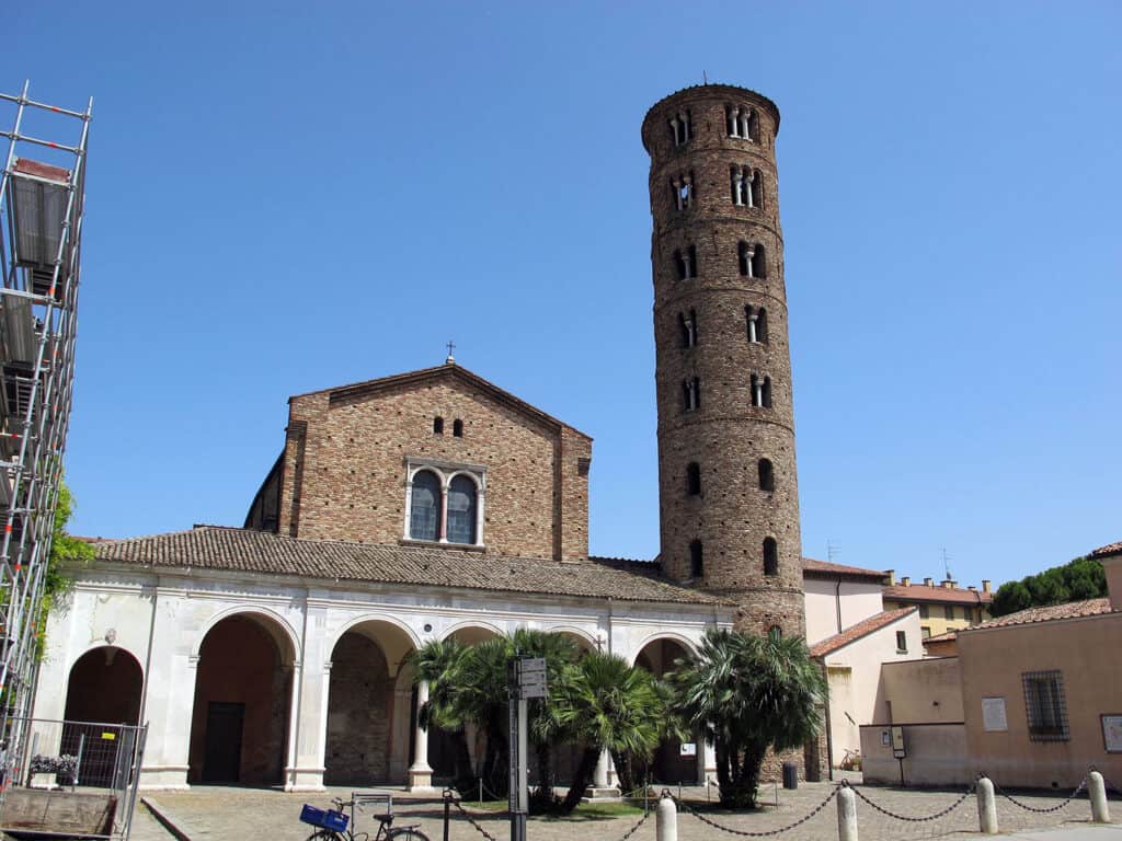 Basilica di Sant'Apollinare Nuovo, Ravenna, Italy