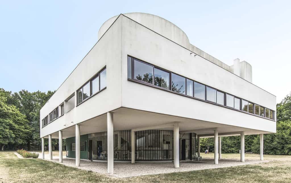 Villa Savoye, a modernist villa designed by Le Corbusier in Poissy, France.