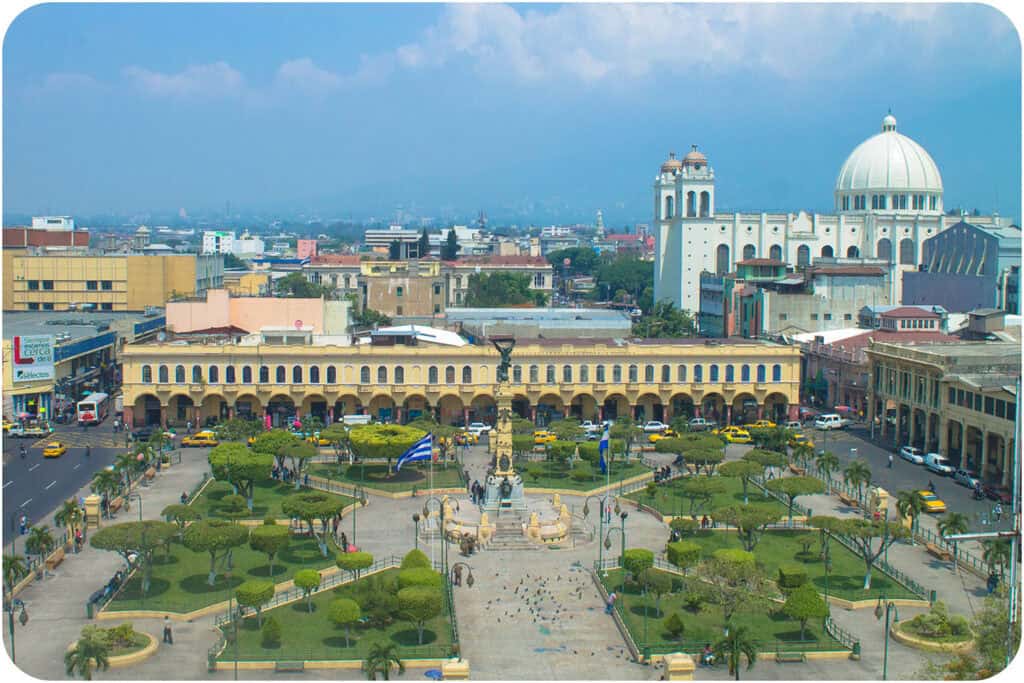 Centro Histórico de San Salvador, Plaza Libertad, cultural hub in El Salvador