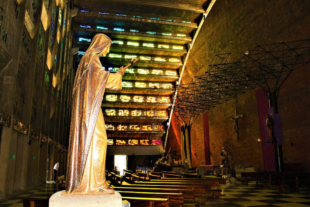 Interior of Iglesia El Rosario, San Salvador