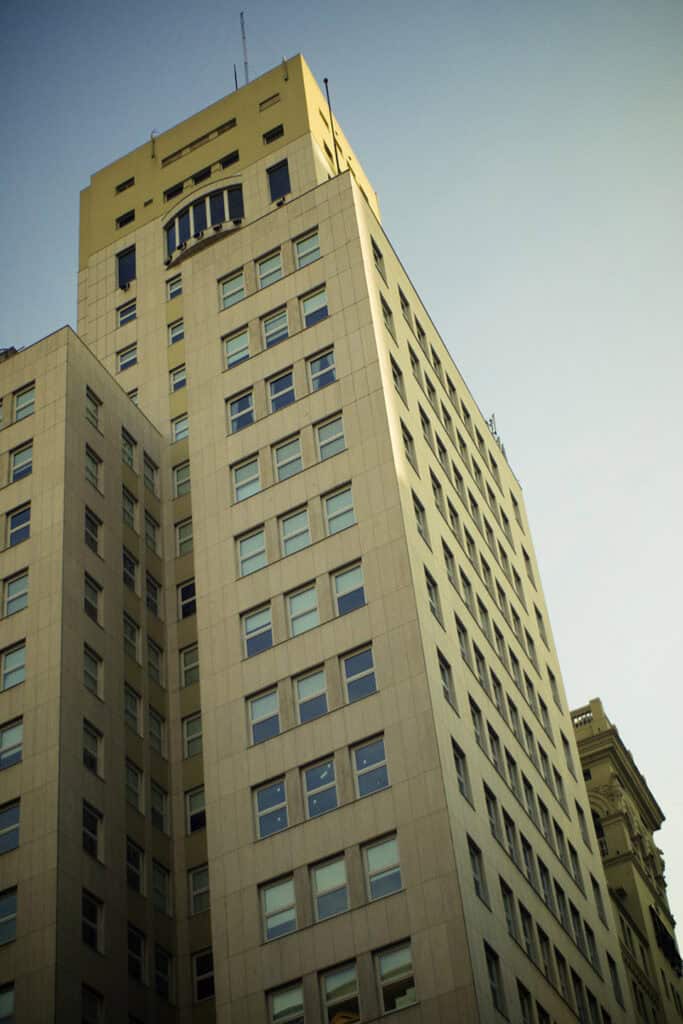 Edificio Comega, modernist skyscraper in Buenos Aires