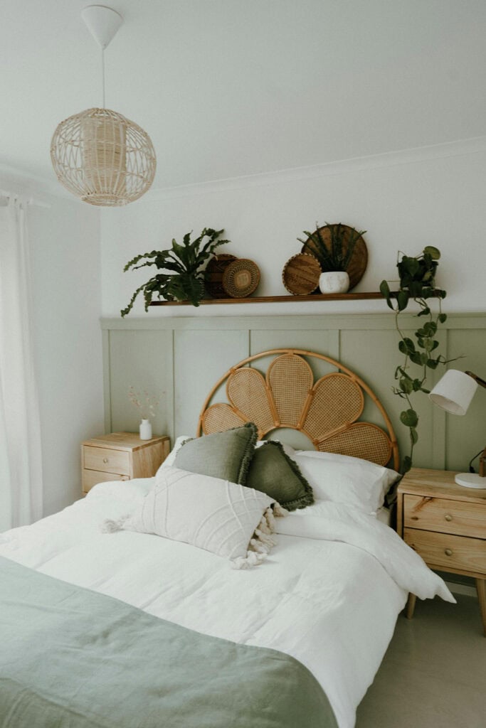 Boho chic bedroom decor.