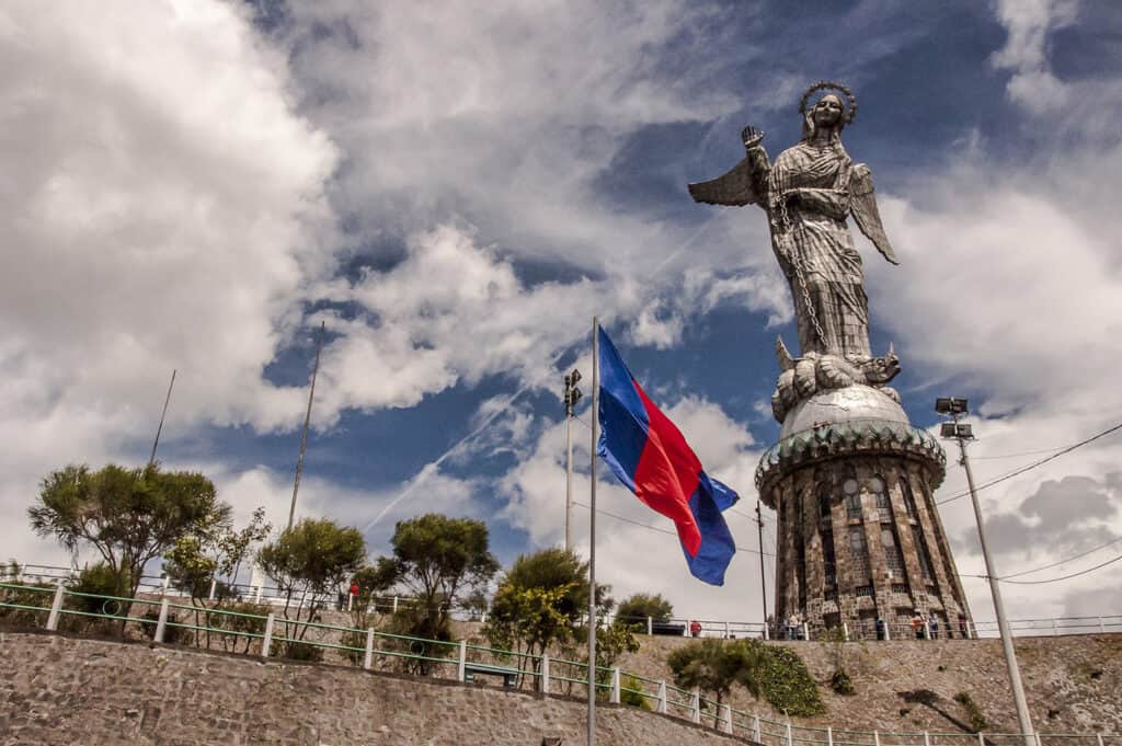 El Panecillo with the Virgin of Quito statue