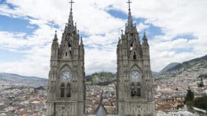 Basílica del Voto Nacional in Quito's skyline, Ecuador