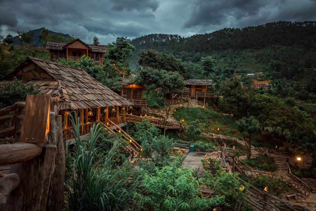 Natural materials in mountain home.