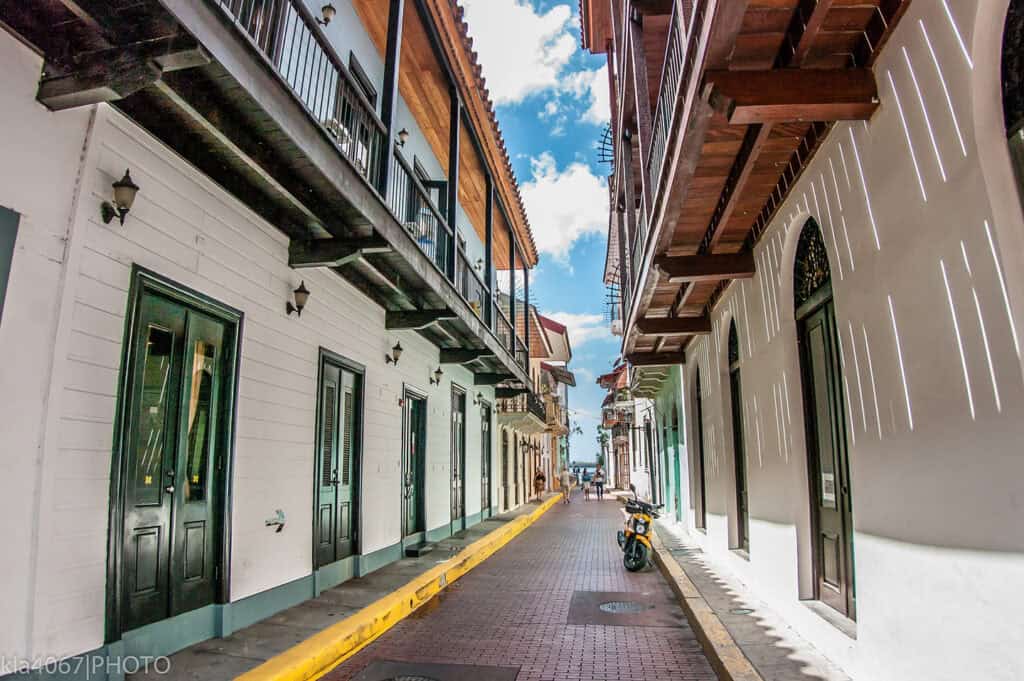 Narrow streets of Old Town, Panama City