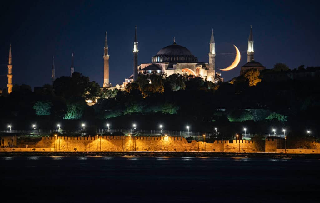 Hagia Sophia, a historic structure with domes and minarets in Istanbul.