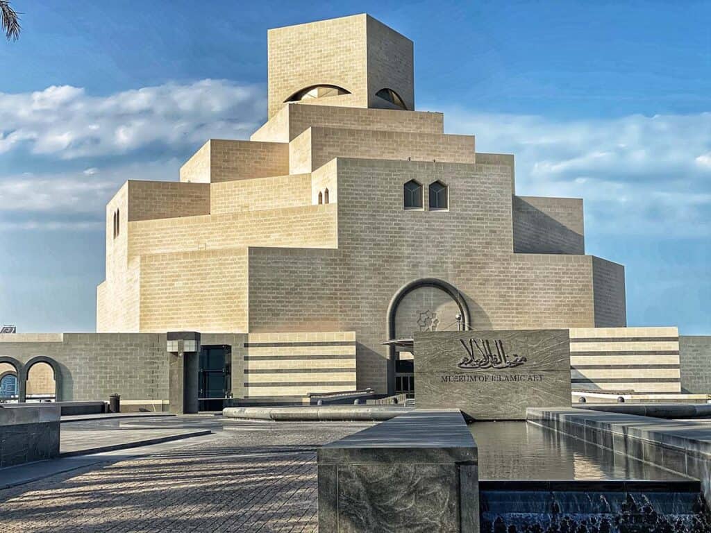 Iconic Museum of Islamic Art: A landmark in Doha, Qatar