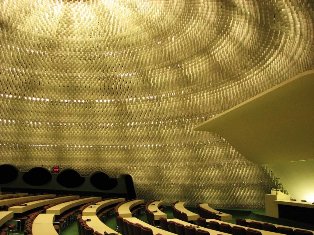 Espace Niemeyer interior design Paris