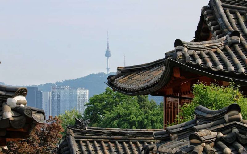 Traditional Bukchon Hanok Village in Seoul, Korea